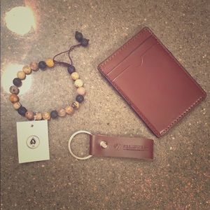 Gentlemen’s Box Accessories